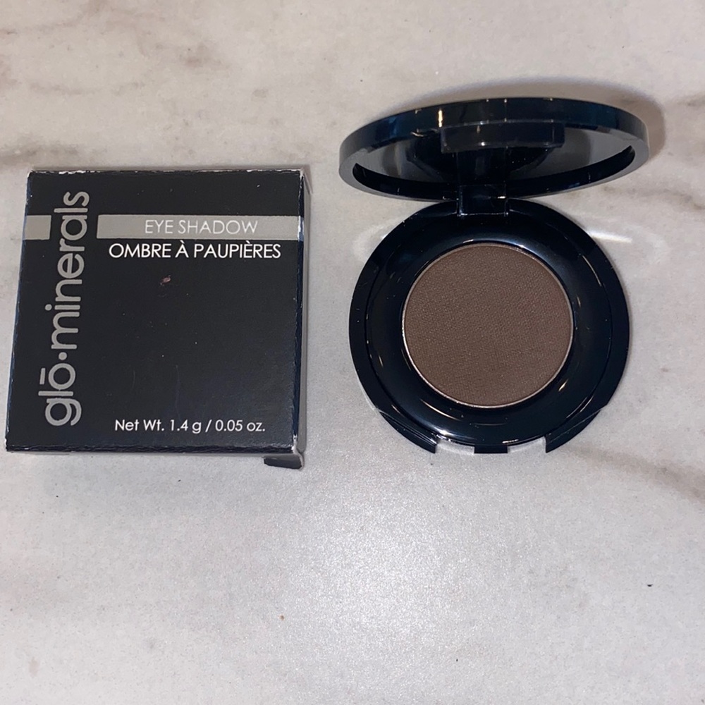 Glo skin beauty eyeshadow ‘kona’.